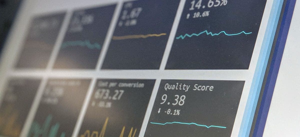 Benchmark-Vergleich: DuckDB vs. Spark bei lokaler Parquet-Verarbeitung mit Speedup-Faktor
